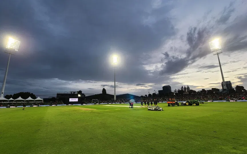 NZ vs AUS: बारिश के चलते तीसरे T20I में ख़लल; बे ओवल माउंट माउंगानुई के मौसम की ताज़ा रिपोर्ट देखें